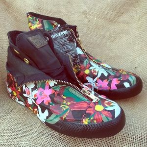 Converse 5.5 Chuck Taylor All Star Pat Bo Sneakers